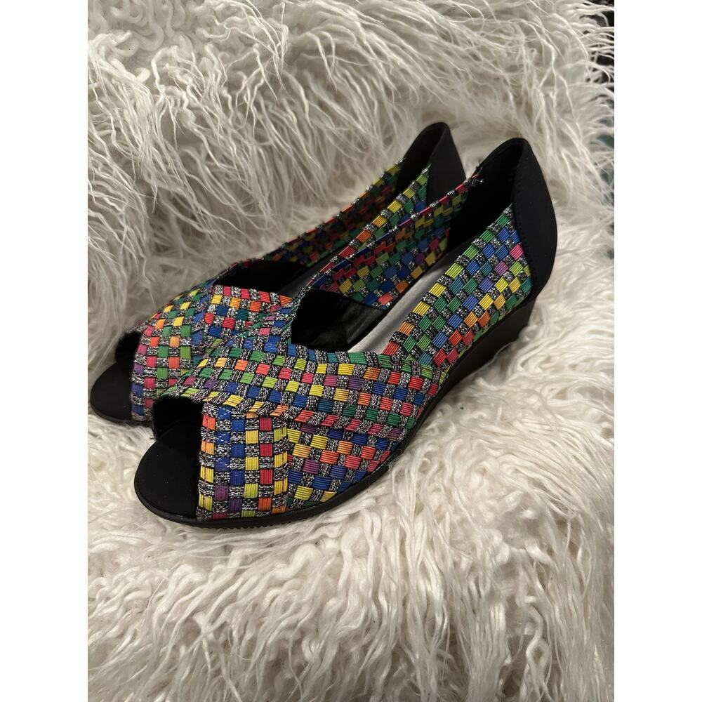 size 7 KAREN SCOTT Black Textured Multi Woven Padded Wedge Slip On Sandals